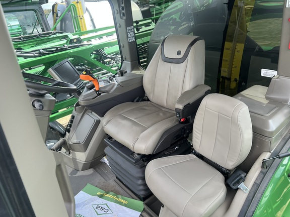 2024 John Deere 616R Sprayer/High Clearance