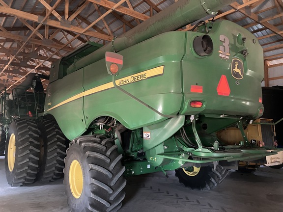 2022 John Deere S780 Combine