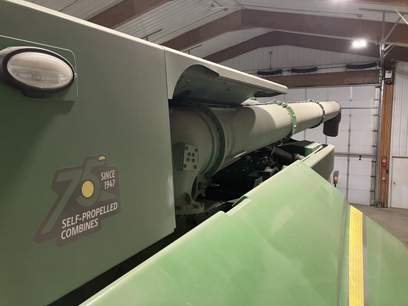 2022 John Deere S780 Combine