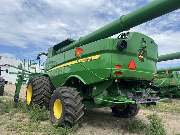 2021 John Deere S780 Combine