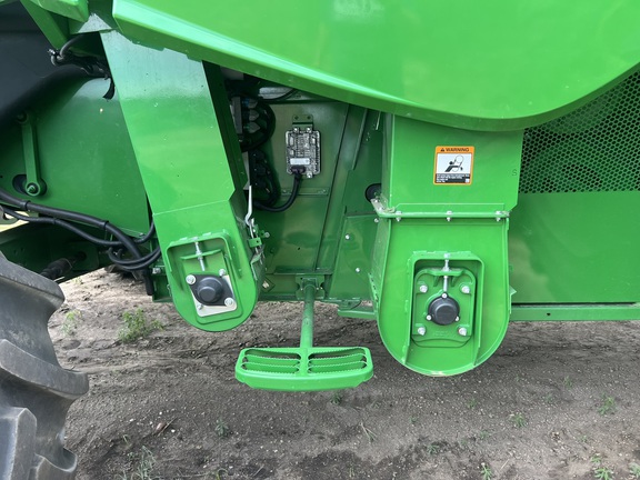 2021 John Deere S780 Combine