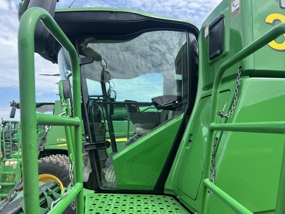 2021 John Deere S780 Combine