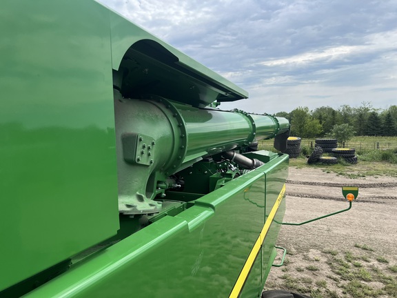 2021 John Deere S780 Combine