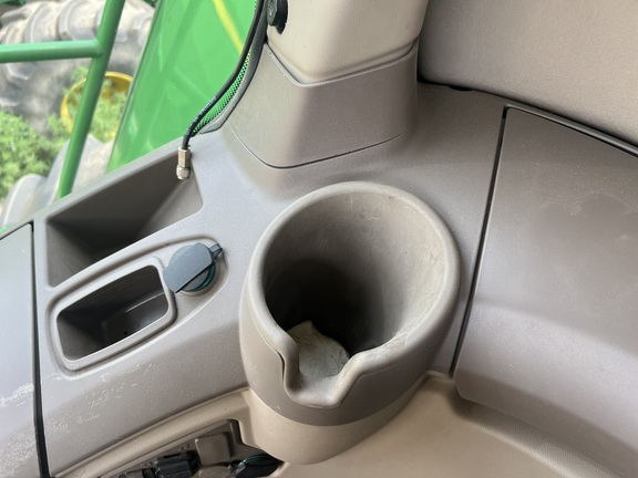 2021 John Deere S780 Combine