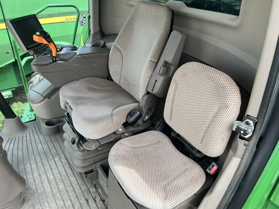 2021 John Deere S780 Combine