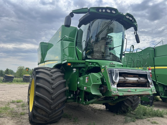2021 John Deere S780 Combine