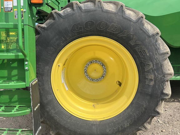 2019 John Deere S780 Combine