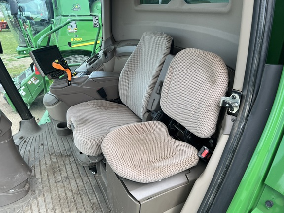 2019 John Deere S780 Combine