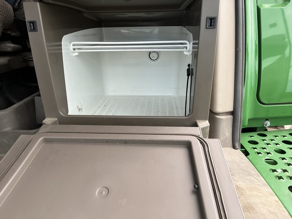 2019 John Deere S780 Combine