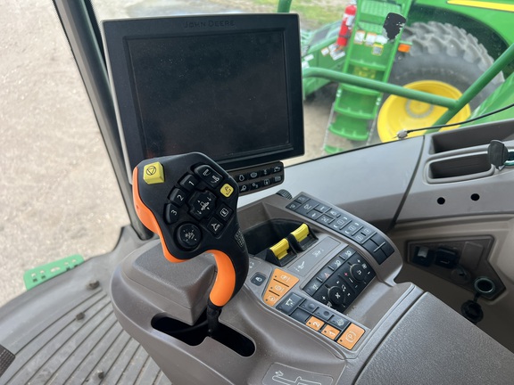 2019 John Deere S780 Combine