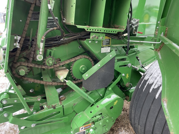 2023 John Deere 560M Baler/Round