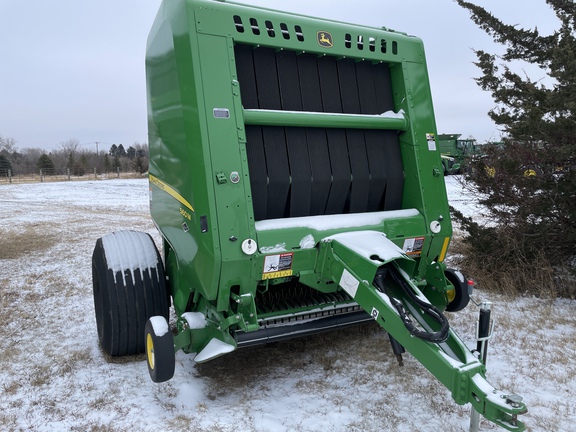 2023 John Deere 560M Baler/Round