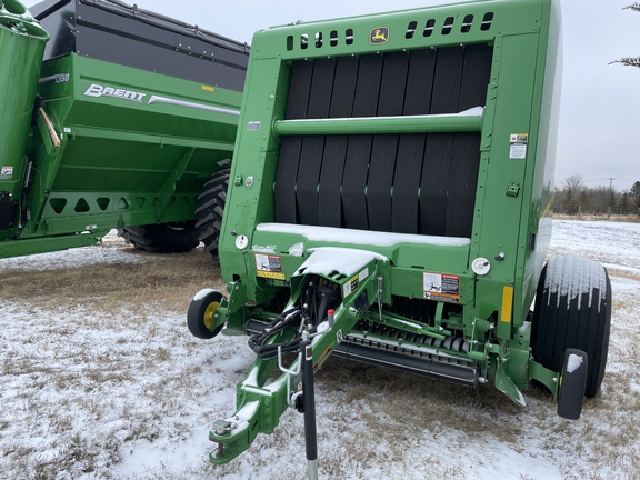 2023 John Deere 560M Baler/Round