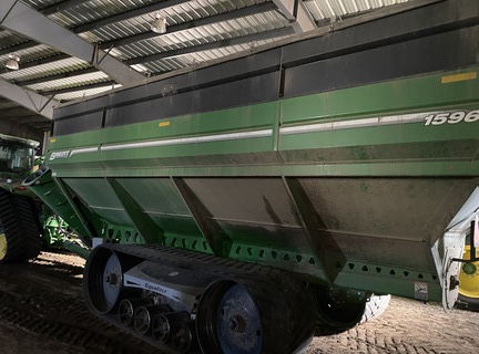 2019 Brent 1596 Grain Cart