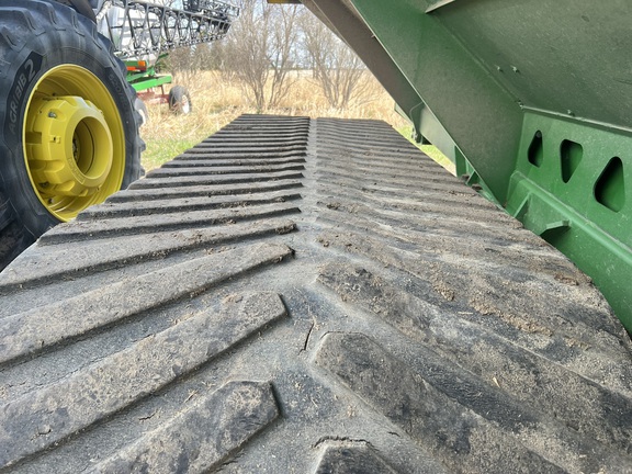 2019 Brent 1596 Grain Cart