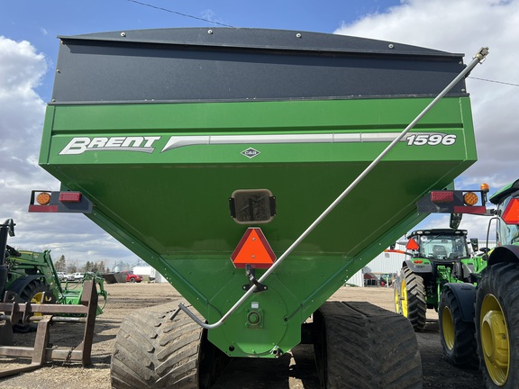 2019 Brent 1596 Grain Cart