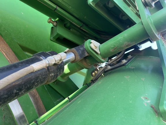 2019 Brent 1596 Grain Cart