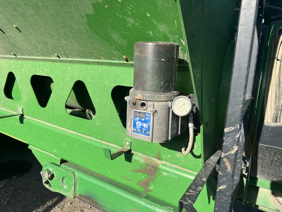 2019 Brent 1596 Grain Cart