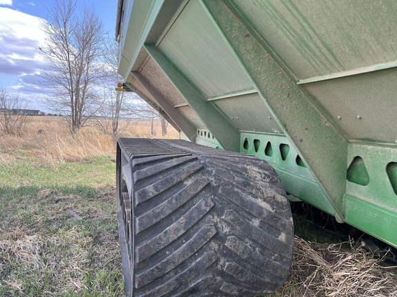 2019 Brent 1596 Grain Cart