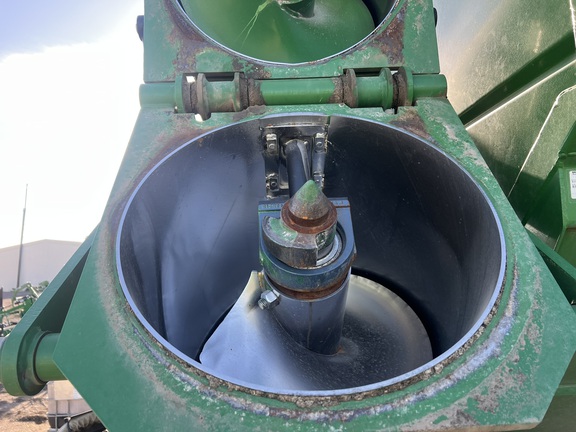 2019 Brent 1596 Grain Cart