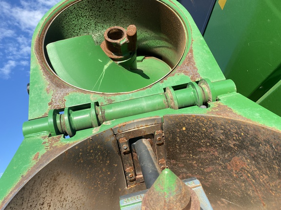 2019 Brent 1596 Grain Cart