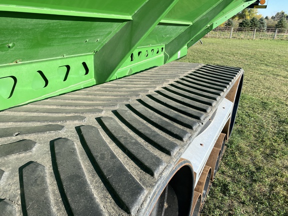 2019 Brent 1596 Grain Cart