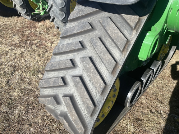 2023 John Deere 8RX 370 Tractor Rubber Track