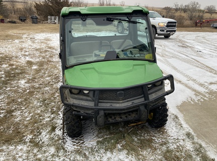 2019 John Deere XUV 835R ATV