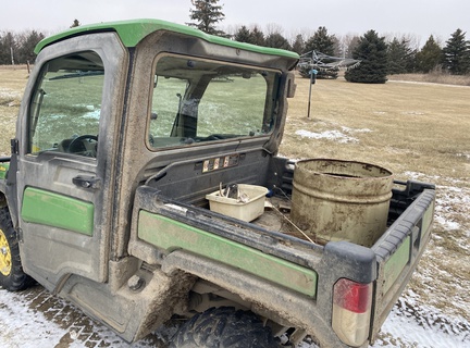 2019 John Deere XUV 835R ATV