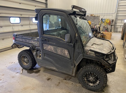 2023 John Deere XUV 835R ATV