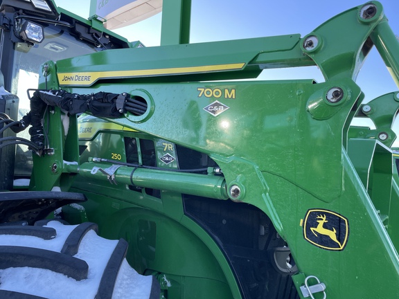 2023 John Deere 7R 250 Tractor