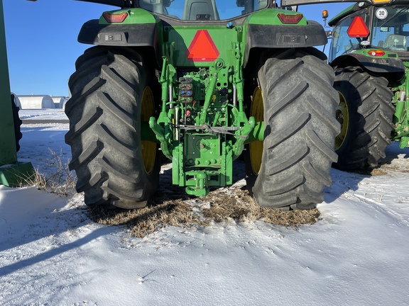 2023 John Deere 7R 250 Tractor