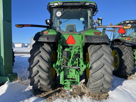 2023 John Deere 7R 250 Tractor