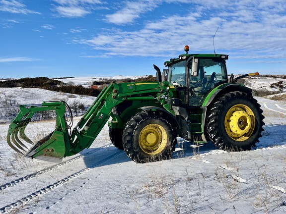 2017 John Deere 6175R Tractor