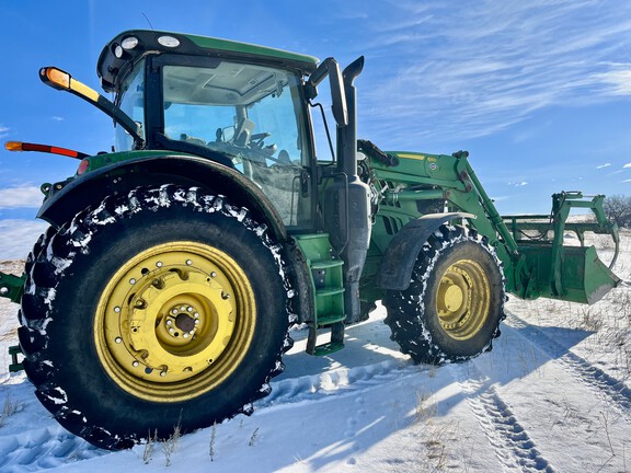 2017 John Deere 6175R Tractor