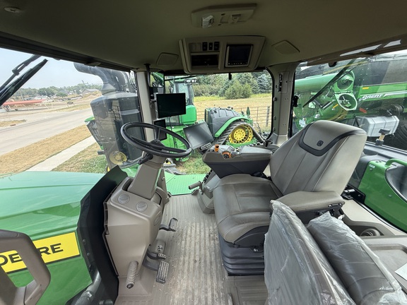 2024 John Deere 9R 540 Tractor 4WD