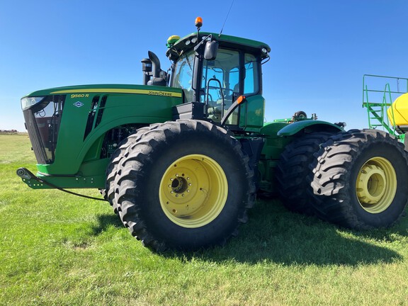 2012 John Deere 9560R Tractor 4WD