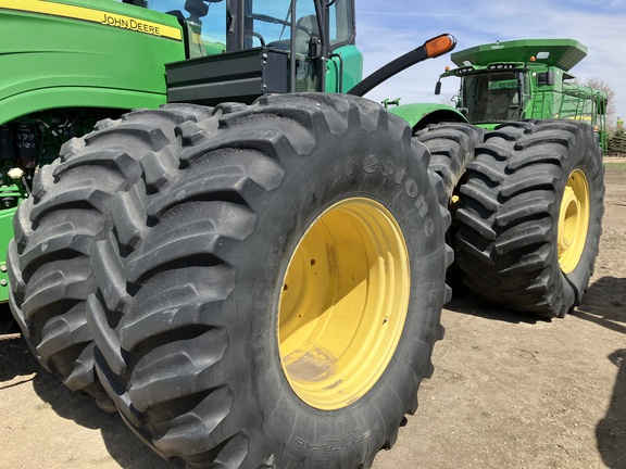 2012 John Deere 9560R Tractor 4WD