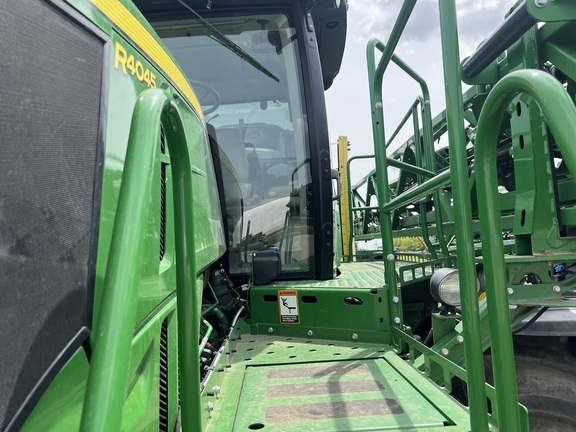 2019 John Deere R4045 Sprayer/High Clearance