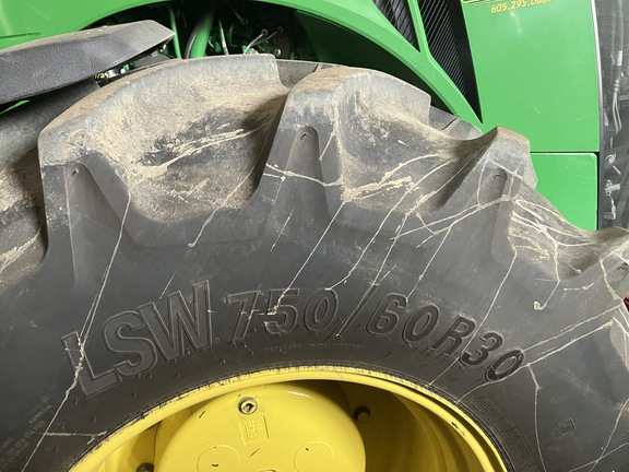 2016 John Deere 8370R Tractor
