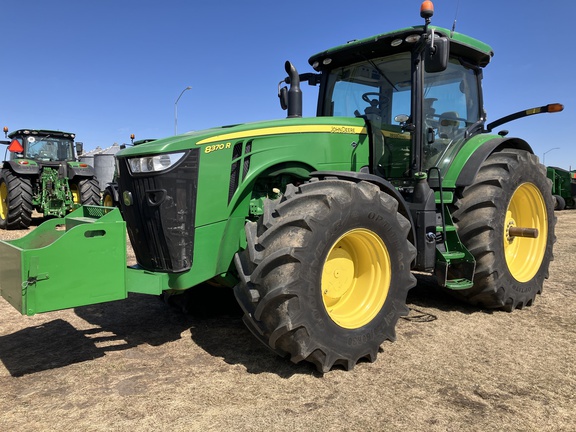 2016 John Deere 8370R Tractor