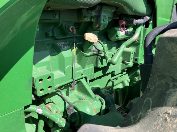 2016 John Deere 8370R Tractor