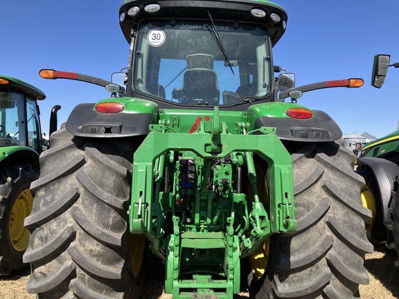 2016 John Deere 8370R Tractor