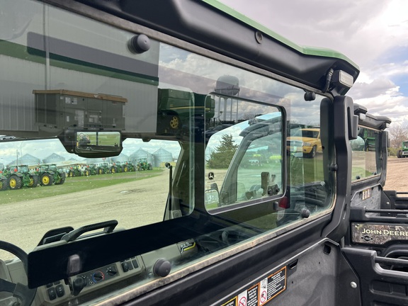 2022 John Deere XUV 835R ATV