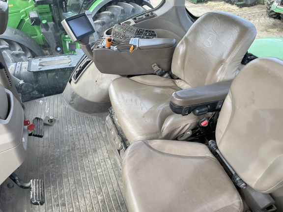 2012 John Deere 9560R Tractor 4WD