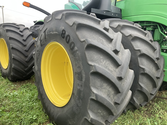 2012 John Deere 9560R Tractor 4WD