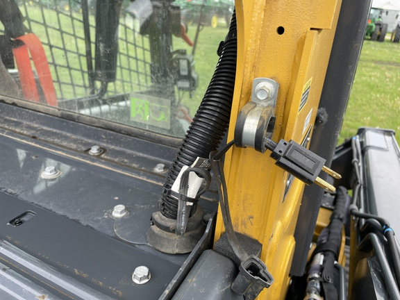 2024 John Deere 325G Compact Track Loader