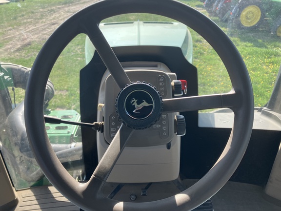 2016 John Deere 9570R Tractor 4WD