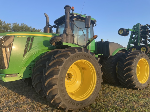 2019 John Deere 9620R Tractor 4WD