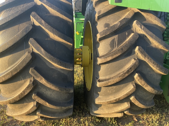 2019 John Deere 9620R Tractor 4WD